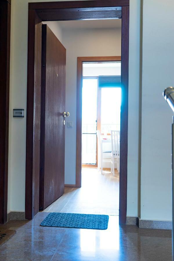 Studio 3 Apartamento Varna Exterior foto